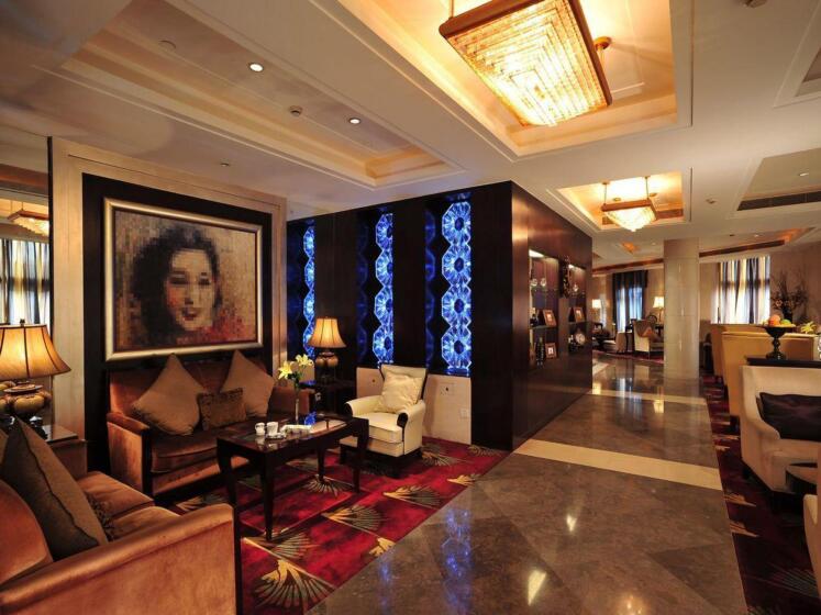 Broadway Mansions Hotel 1