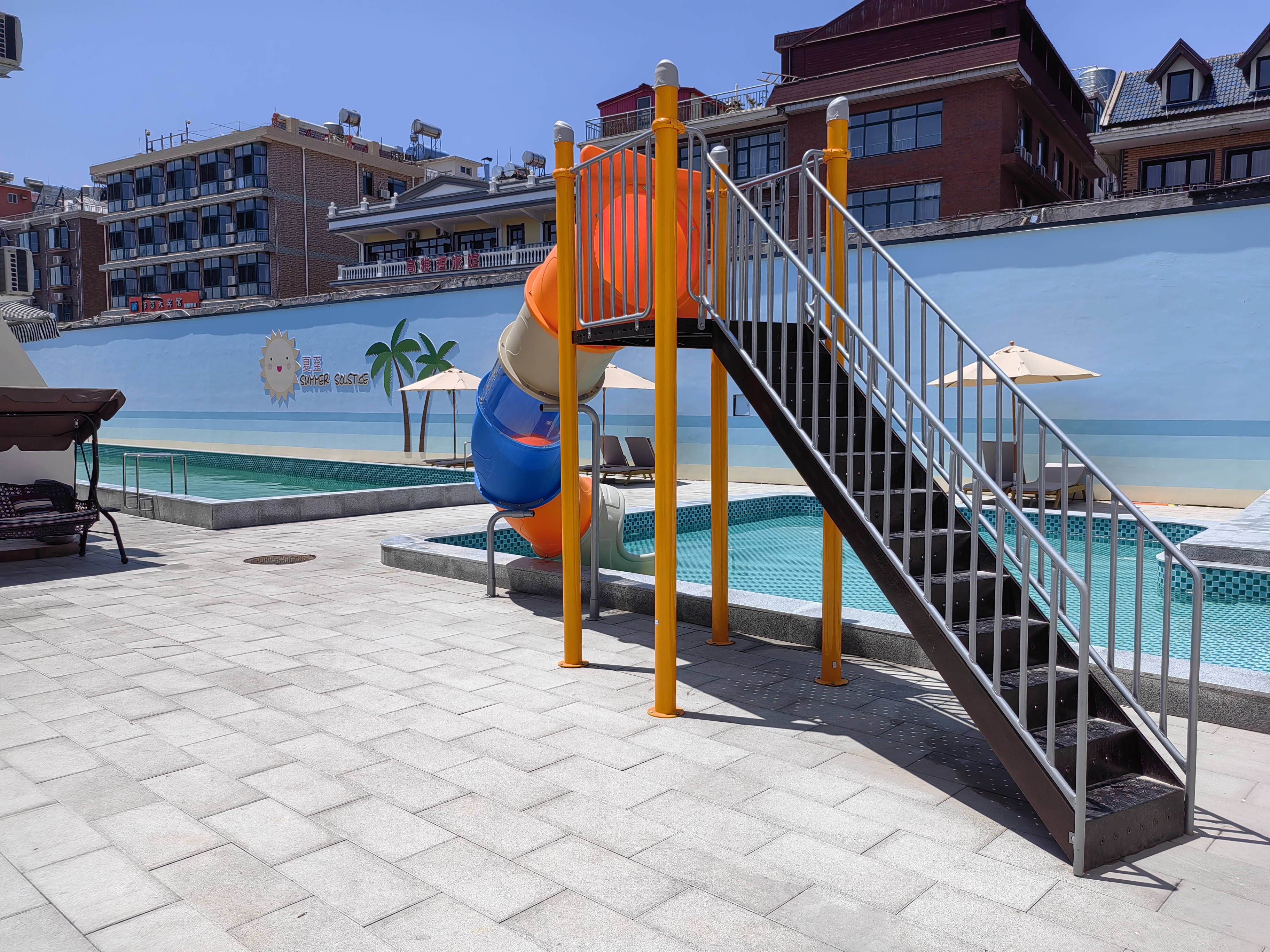 Summer Solstice Family Resort 10