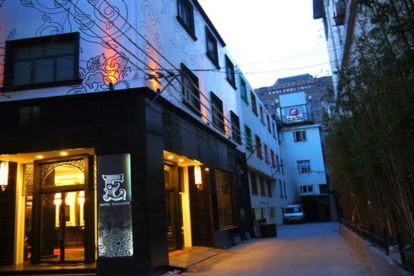Elegance Bund Hotel 0