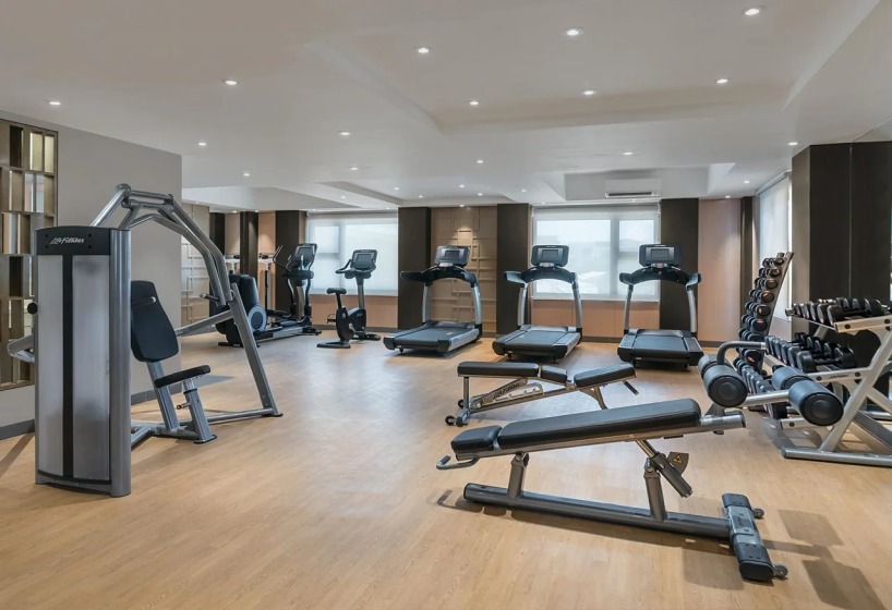 Henann Palm Beach Resort 16