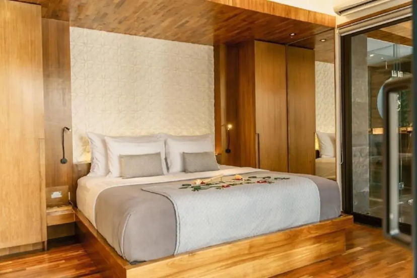 Ayona Villa Seminyak by Ini Vie Hospitality 4