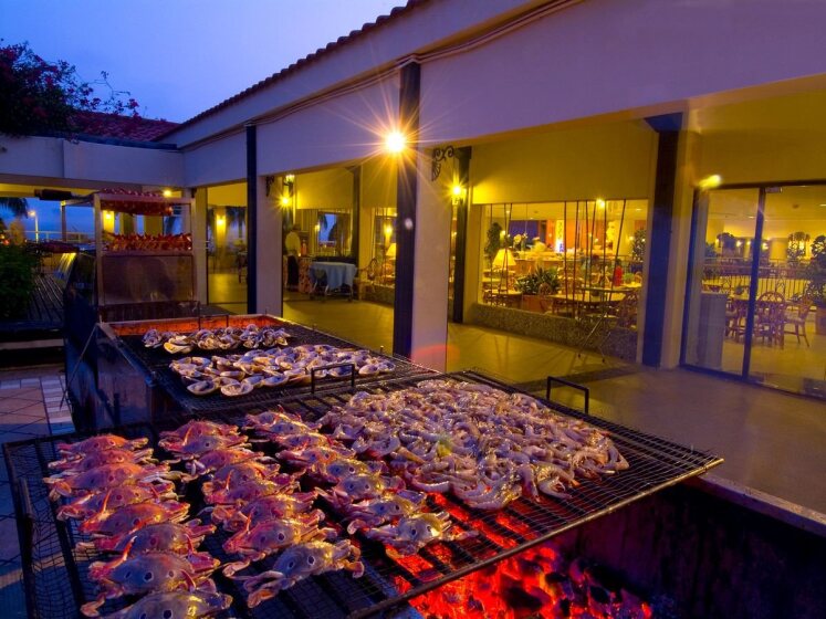 Golden Palm Resort 9