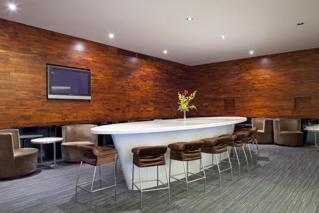 Holiday Inn Express Shanghai Putuo 4