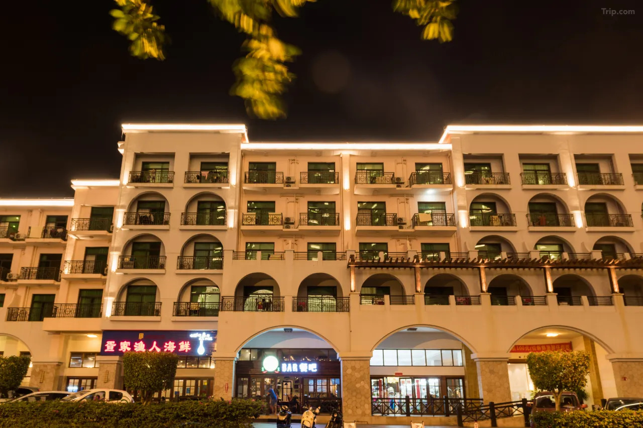 Bao Hong Hotel Sanya (Annex Building) 2