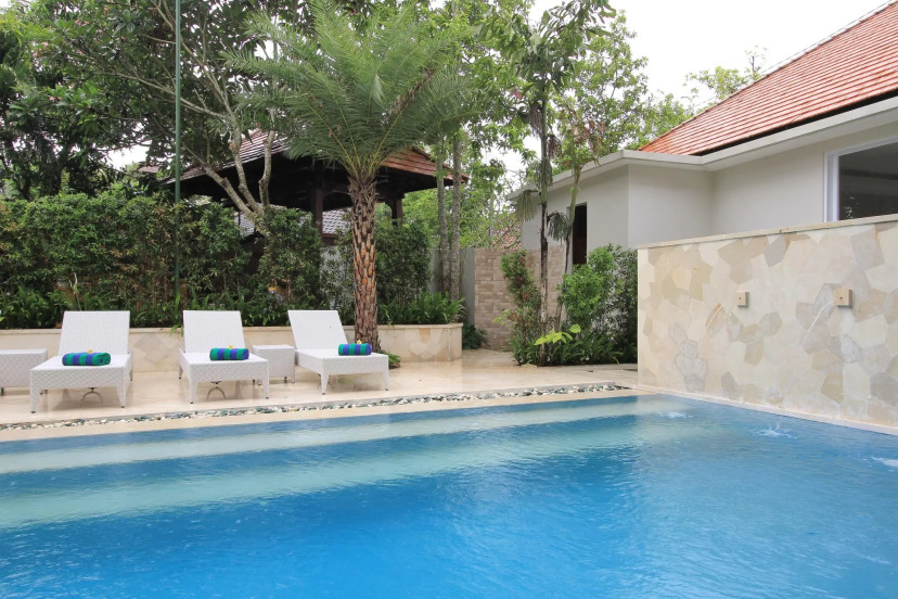 Tapa Tepi Kali Canggu by Pramana 15