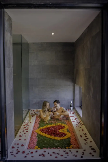 Sumitra Luxury Villas & Resort by Pramana 9