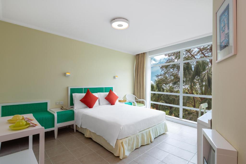 Sunshine Resort Intime Sanya 10