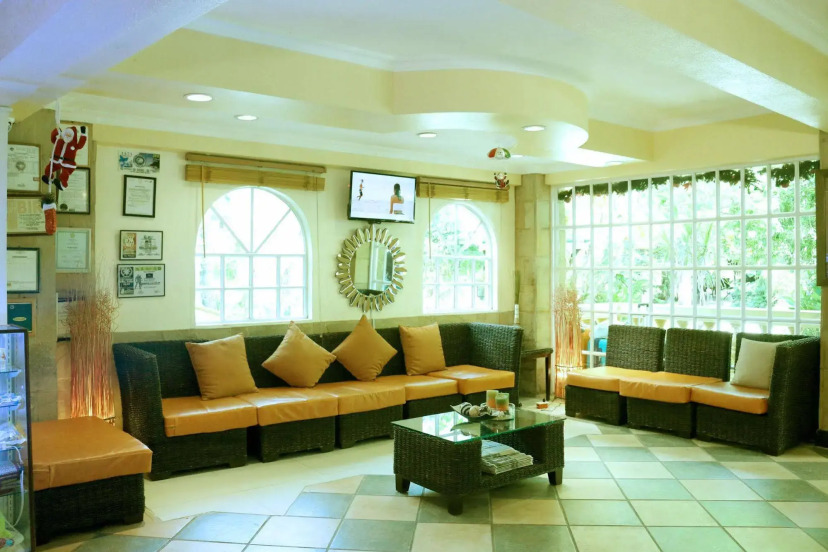 Paradise Garden Hotel and Convention Boracay Powered by ASTON 1