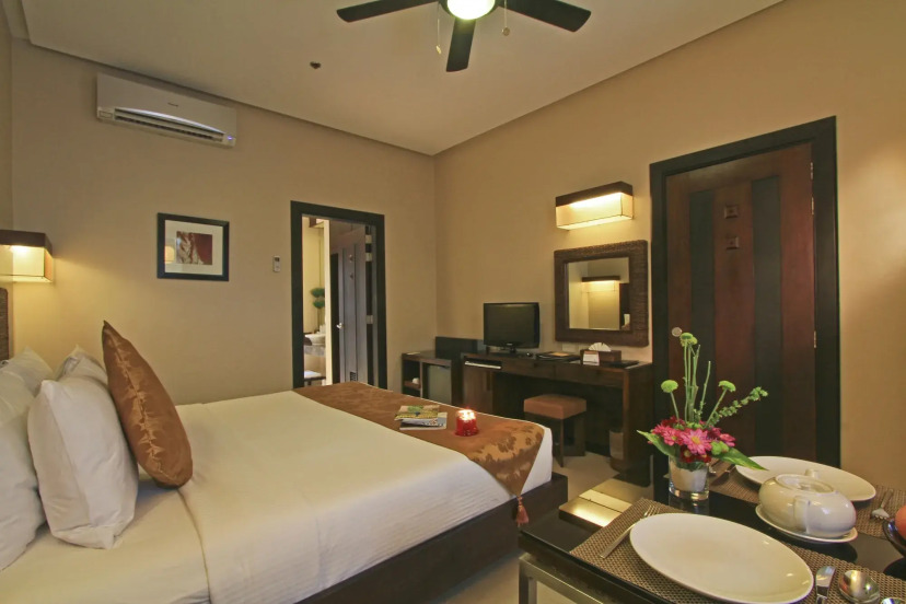 Two Seasons Boracay Resort 33