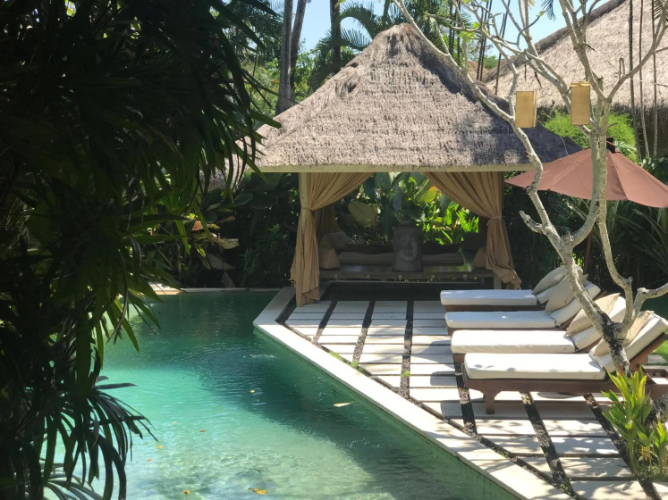 VILLA MATHIS UMALAS 0