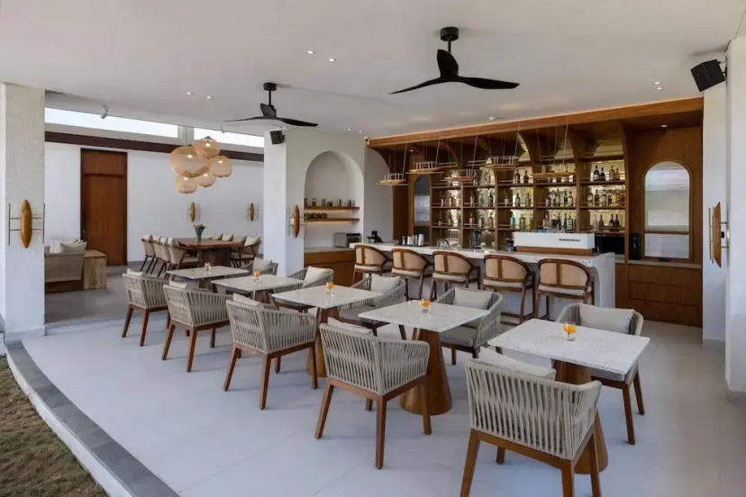 Sumitra Luxury Villas & Resort by Pramana 21