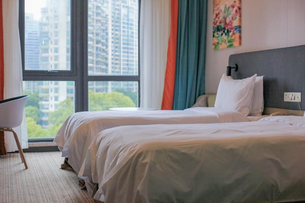 Holiday Inn Express Shanghai Putuo 21