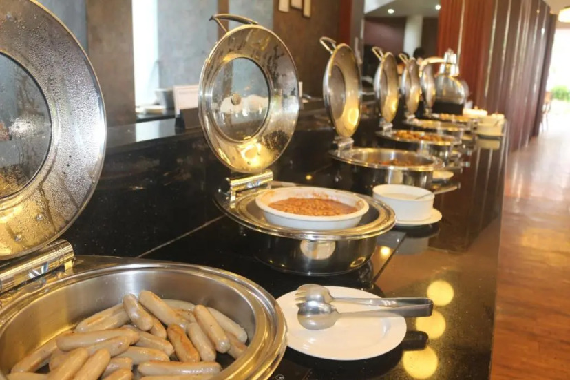 Prime Plaza Suites Sanur - Bali 12