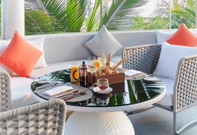 Capella Tufu Bay, Hainan 13