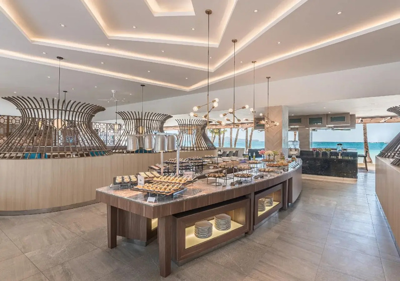 Henann Palm Beach Resort 23