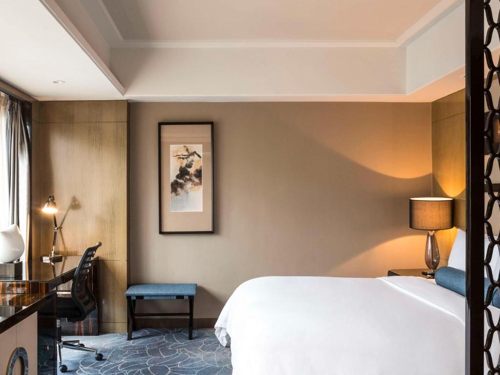 Pullman Shanghai Jing An 25