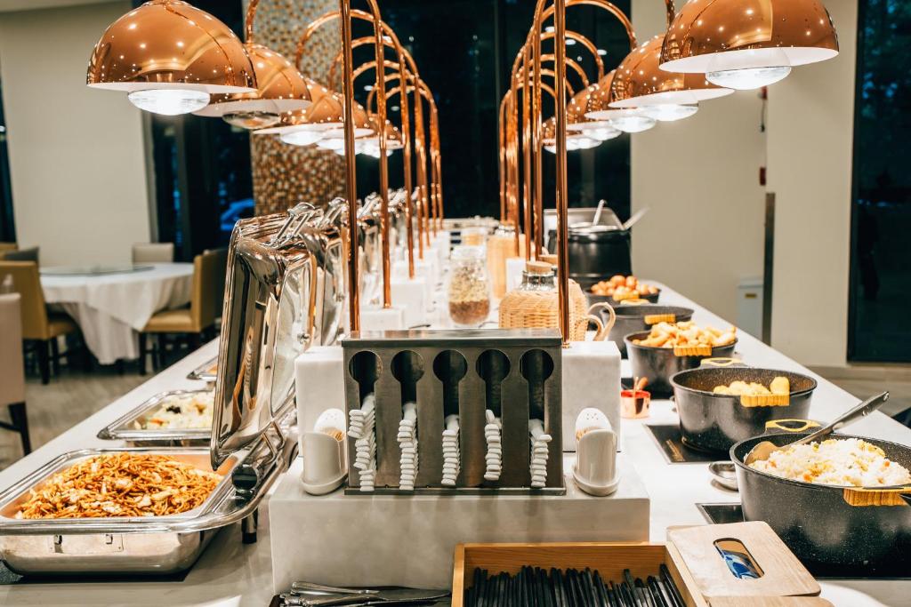 Holiday Inn Express Shanghai Putuo 38