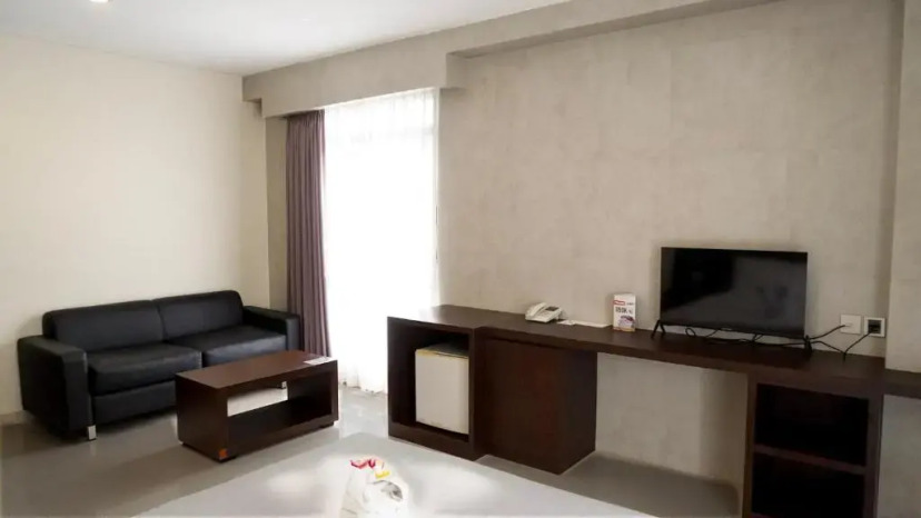 Grand Kuta Hotel and Residence 10