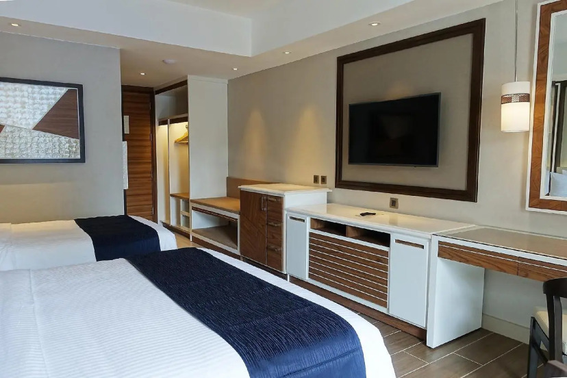 Henann Crystal Sands Resort 7