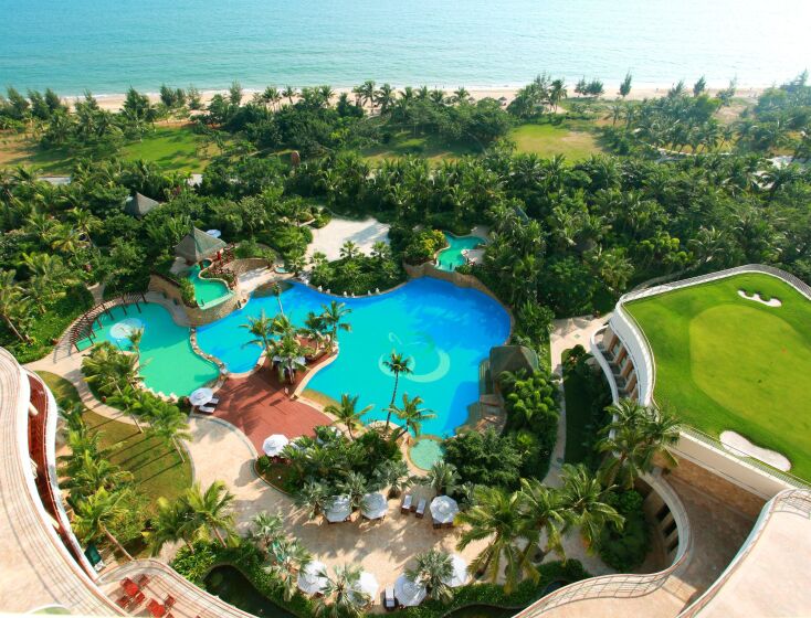 Grand Soluxe Hotel & Resort Sanya 12