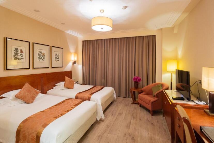 Broadway Mansions Hotel 6