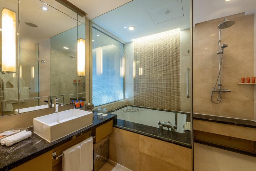 Crowne Plaza Hotel Shanghai by IHG 8