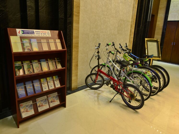 Barry Boutique Seaview Hotel Sanya 0