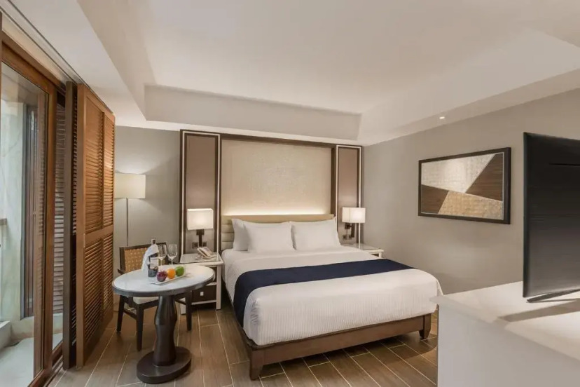 Henann Crystal Sands Resort 5