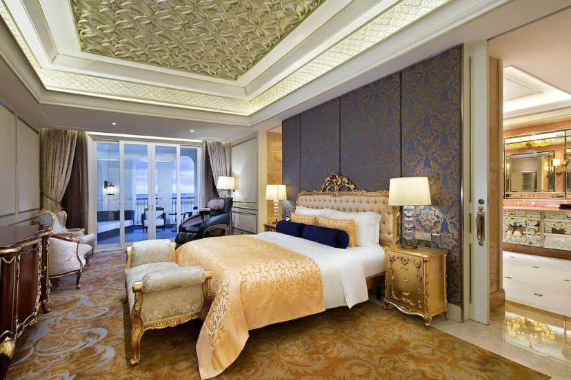 Crowne Plaza Resort Sanya Bay 5