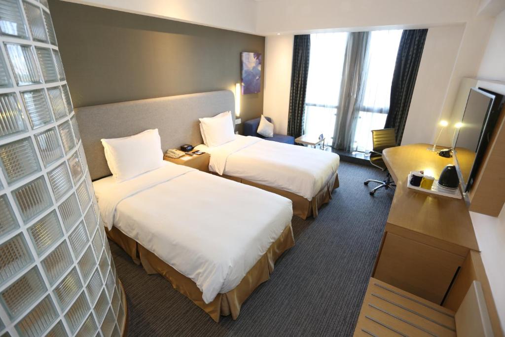 Holiday Inn Express Shanghai Jinsha 18