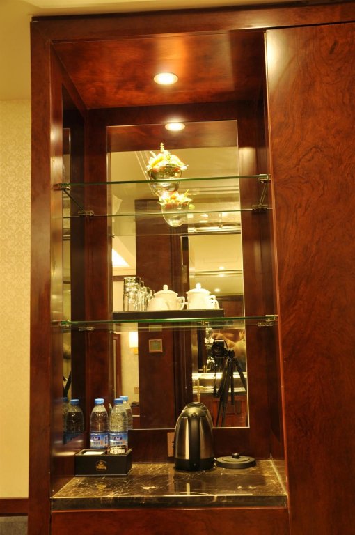 Best Western Grand Hotel Zhangjiajie 8