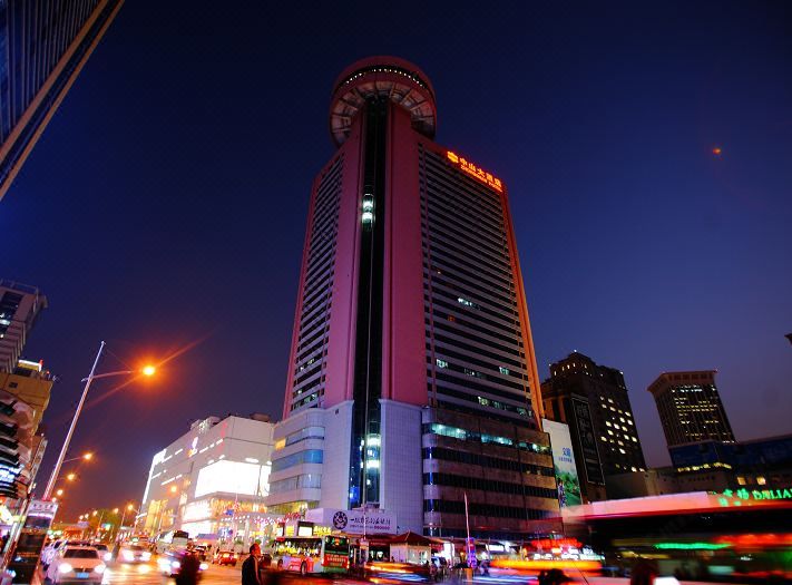 Zhongshan Hotel Dalian 1
