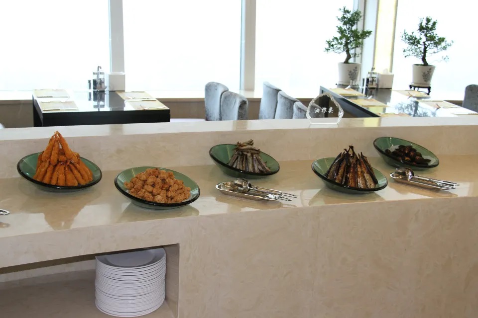 International Trade Hotel (GUOMAO) 7