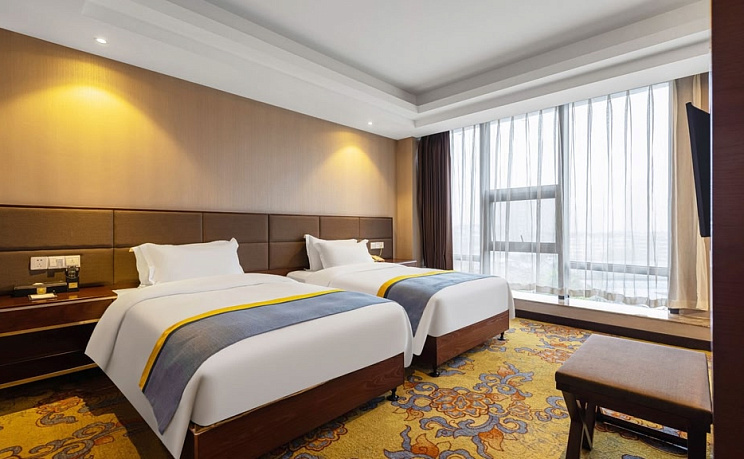 Haiyi Fino Hotel (Yichang Wanda Plaza Three Gorges Vocational College Store) фото 4