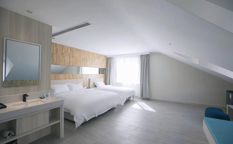 Shijia Boutique Hotel (Beijing Sanlitun Tuanjiehu Subway Station) фото 6