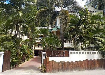 Jony's Beach Resort