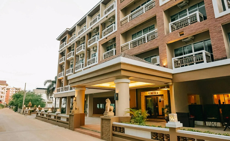 Kokotel Pattaya South Beach фото 1