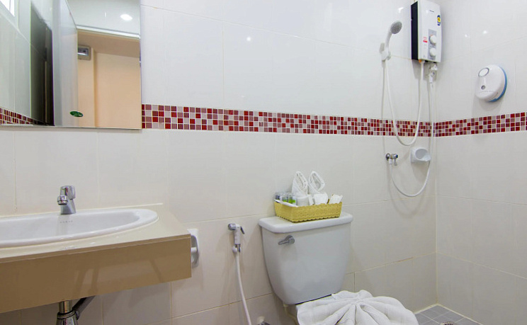 Hotel The Journey Patong New фото 27