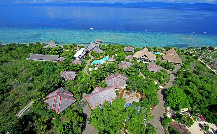 Dolphin Resort  фото 1
