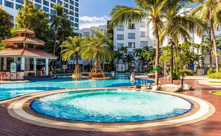 Cholchan Pattaya Beach Resort фото 46