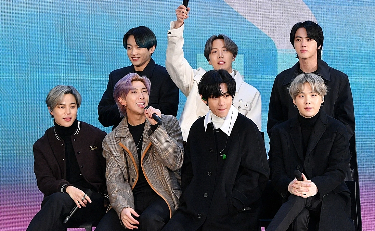 ARMY Holiday: Гонконг + BTS фото 1