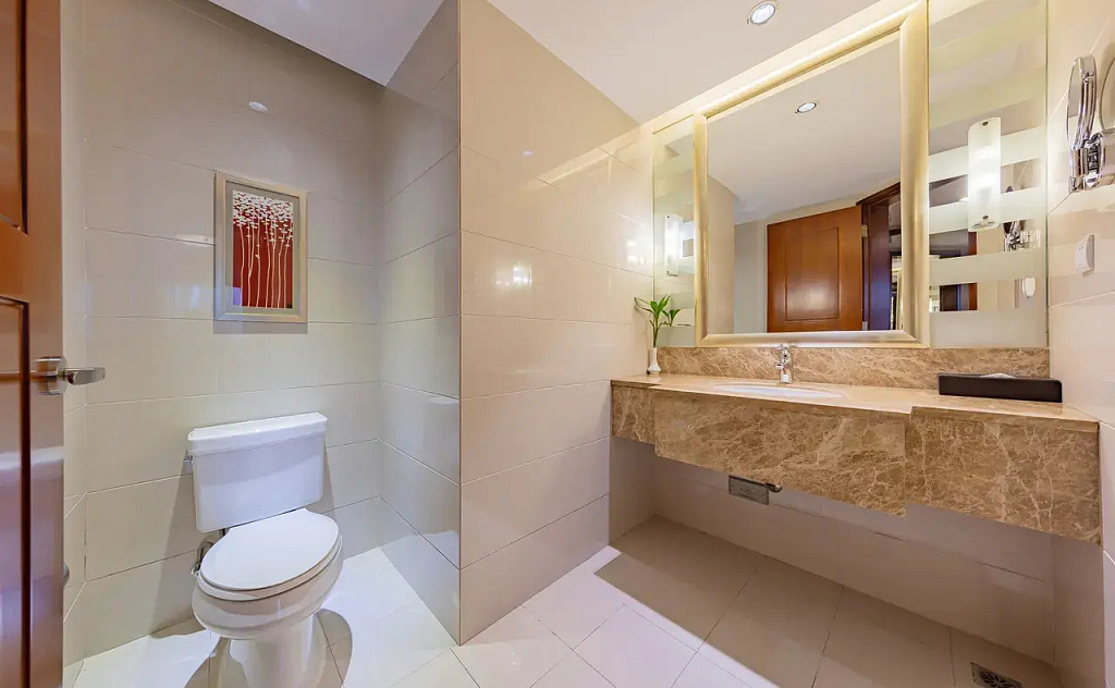 Juneyao International Hotel