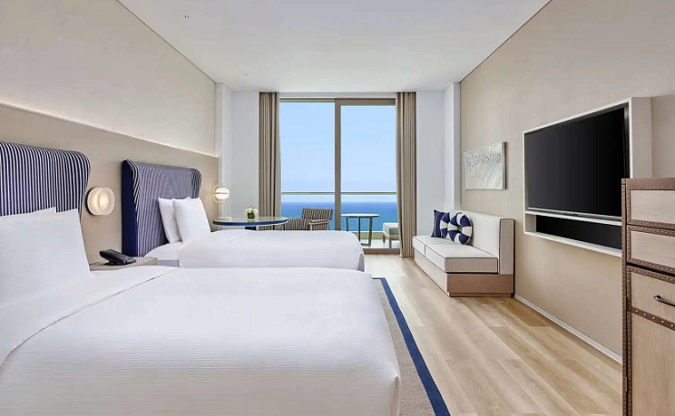 The Mermoon Resort Hainan Tufu Bay, Tapestry Collection by Hilton фото 28