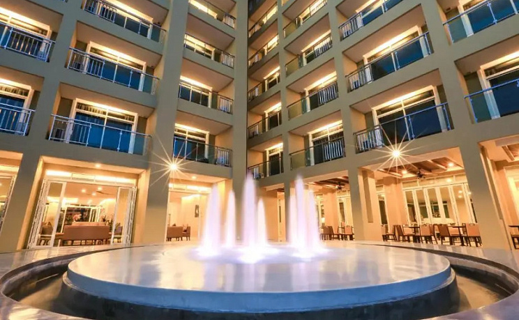 Crystal Palace Pattaya фото 1