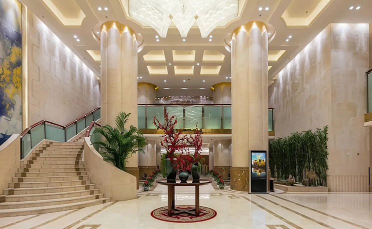 Grand Skylight Hotel фото 2