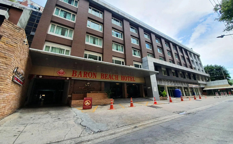 Baron Beach Hotel фото 1