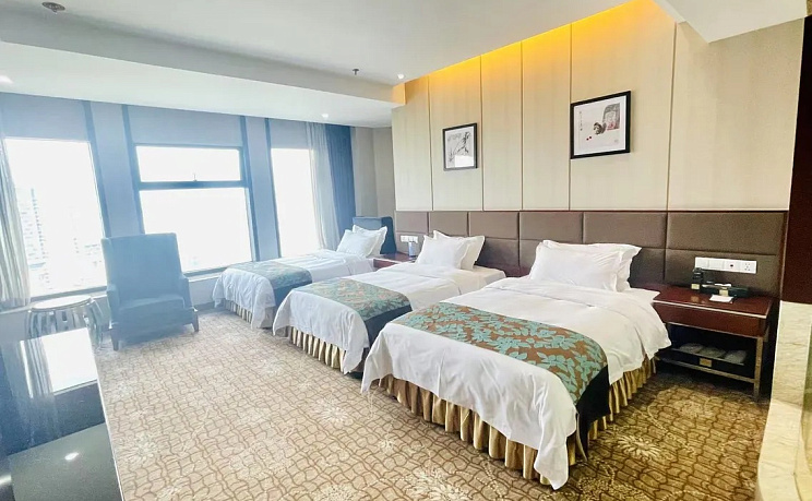 Haiyi Fino Hotel (Yichang Wanda Plaza Three Gorges Vocational College Store) фото 7