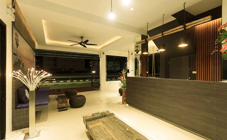 Hotel The Journey Patong New фото 2