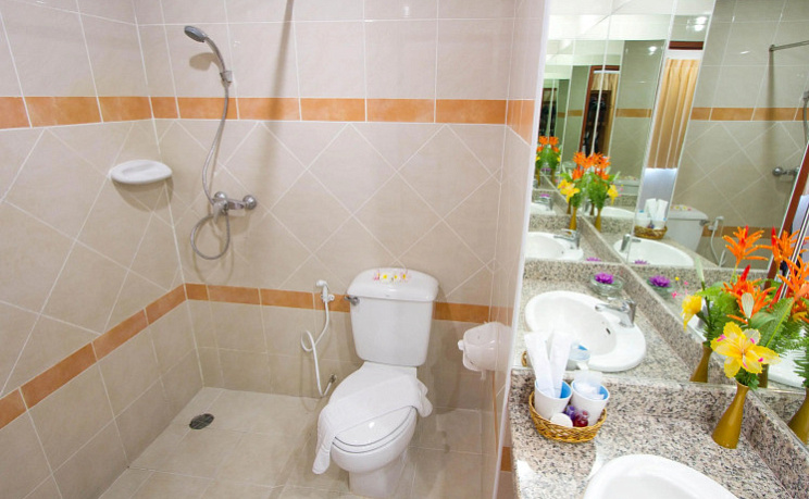 Bella Villa Pattaya 3rd Road фото 9