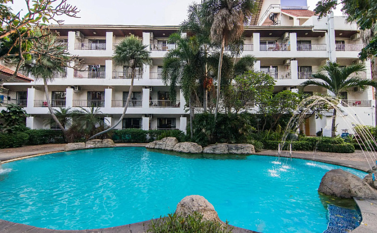 Bella Villa Pattaya 3rd Road фото 11